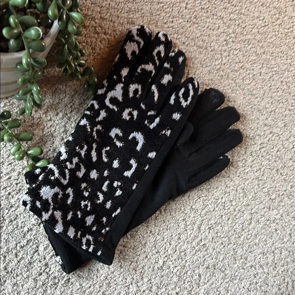 Stylish Black and White Gloves